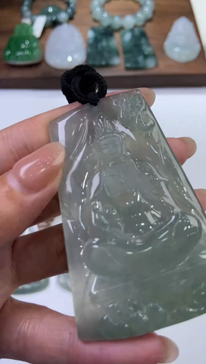 翡翠未镶嵌颈饰285841