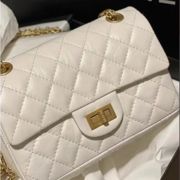 99新 Chanel/香奈儿 【花花活动】2.55 口盖包 迷你 白色 30开