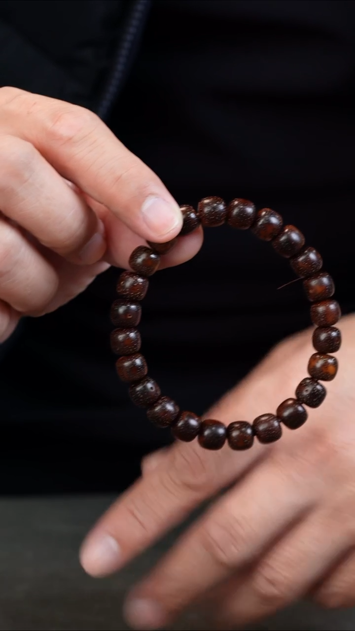 手串星月菩提黑金星月9x10