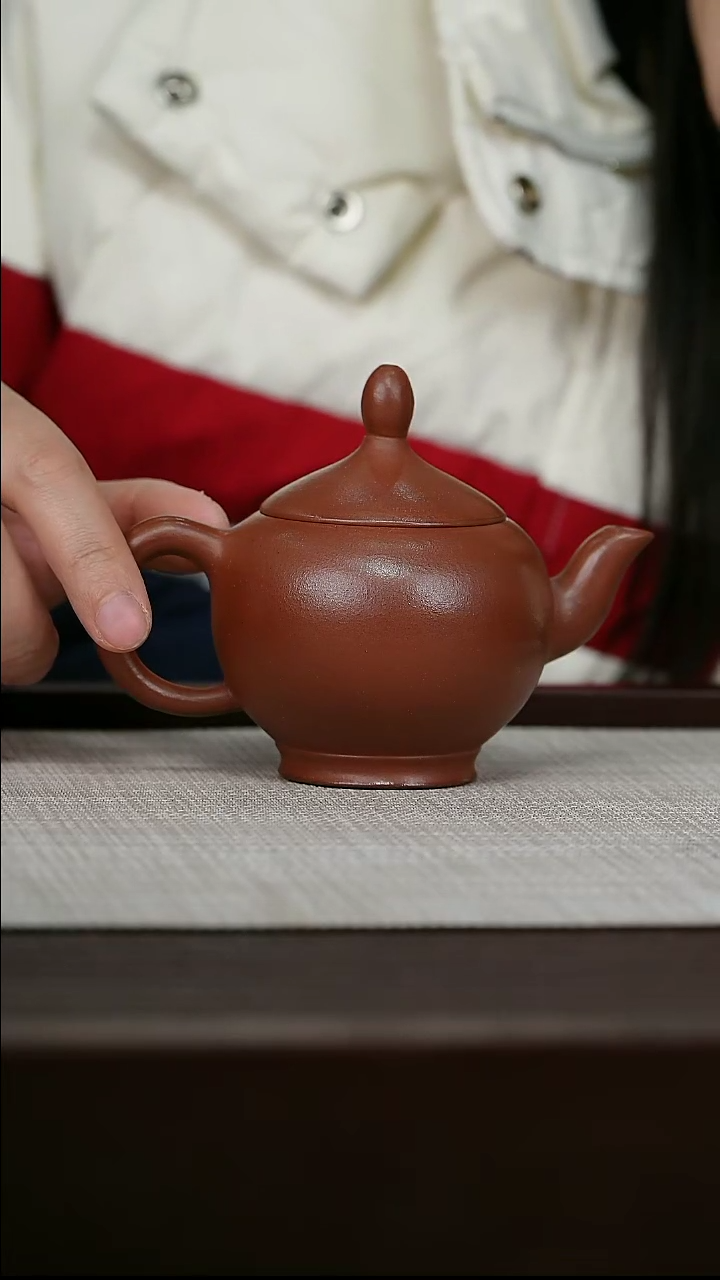 【闪购商品】宜兴原矿紫砂壶茶壶160C