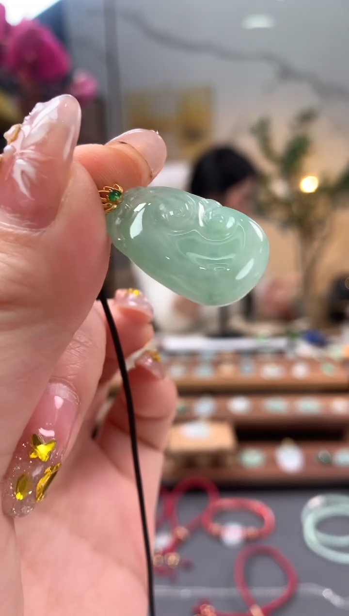 【闪购商品】翡翠吊坠(不含链)18K金镶嵌如意