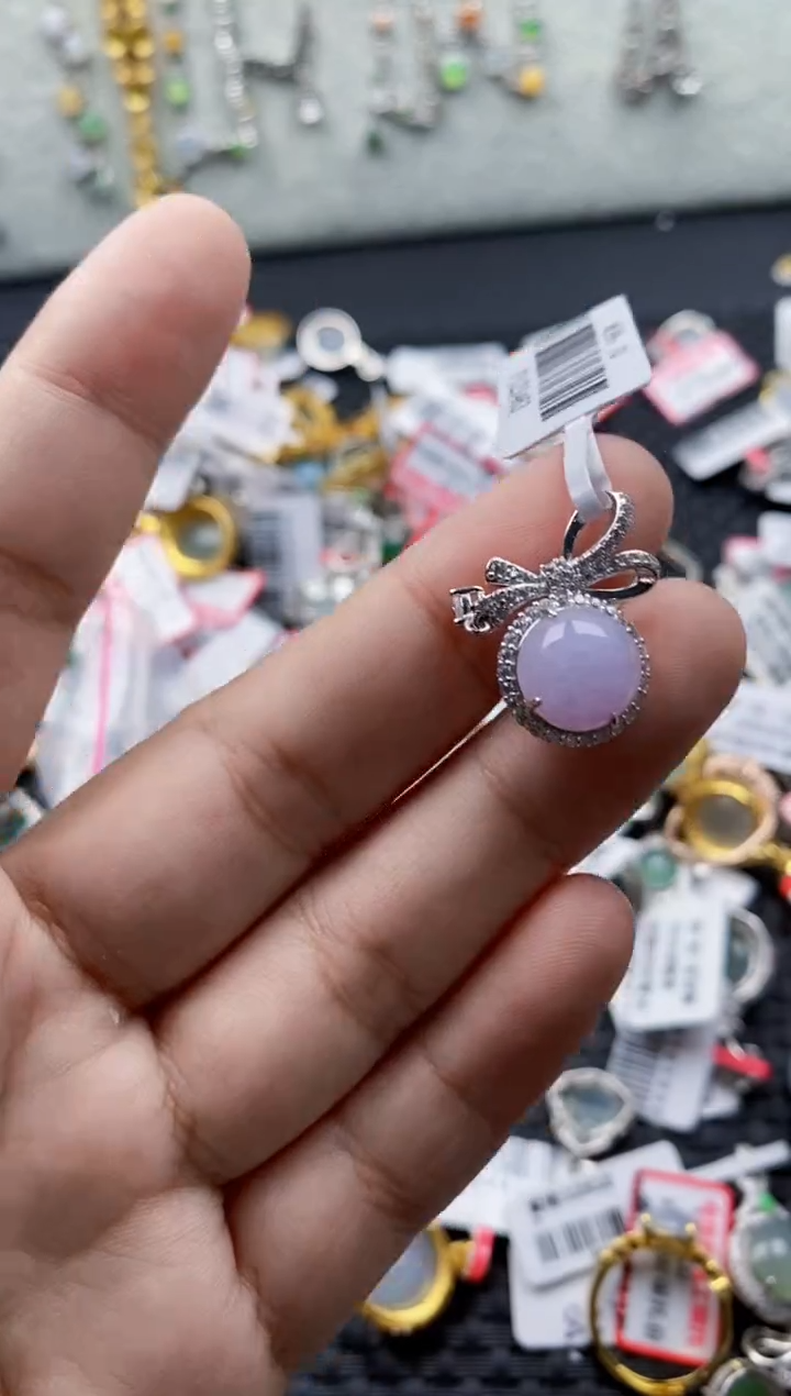 翡翠戒指银S925镶嵌1100000    4