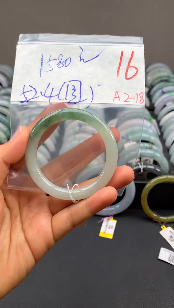 【闪购商品】定制翡翠未镶嵌毛货需精细抛光+多样性发货拍一发一