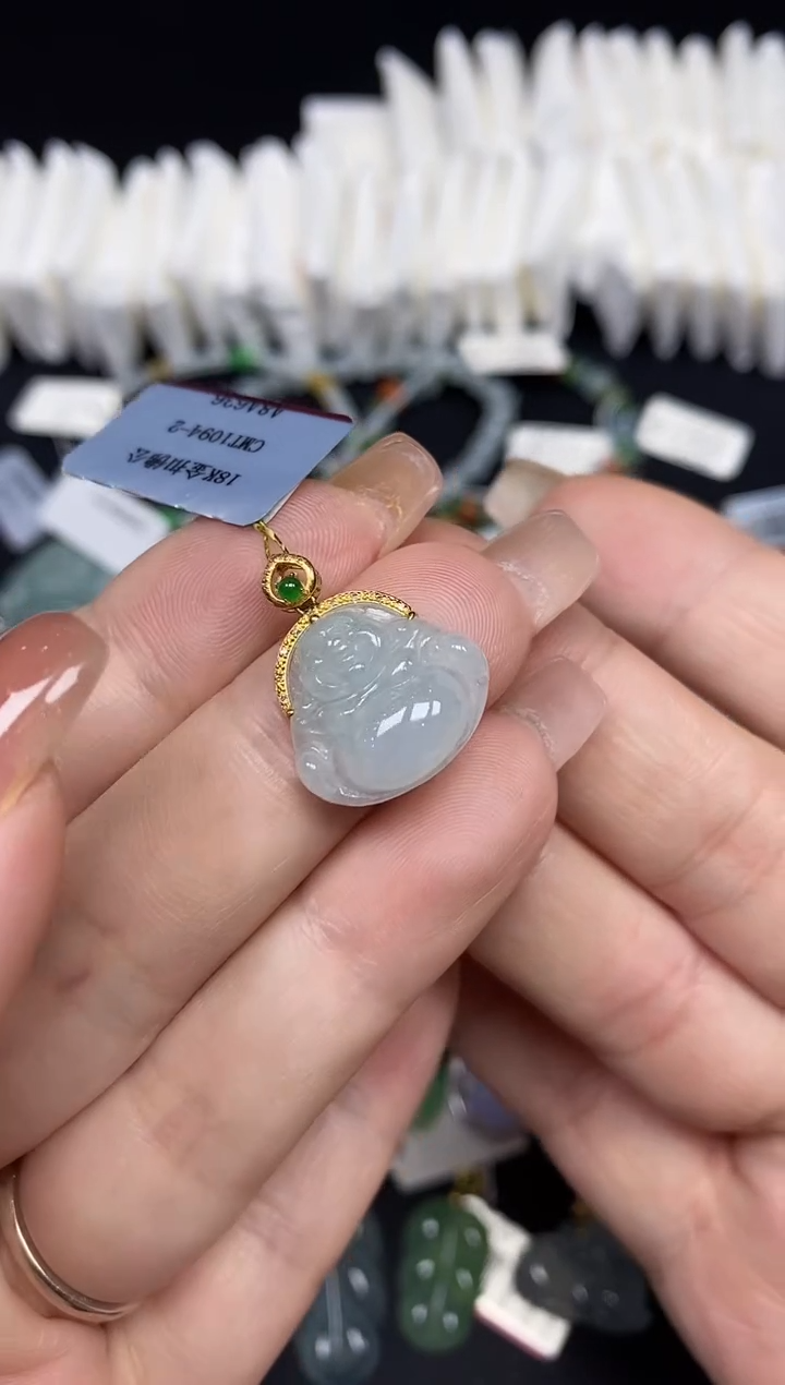 吊坠(不含链)18K金镶嵌翡翠佛公18K金扣镶嵌@@CMT1094-2