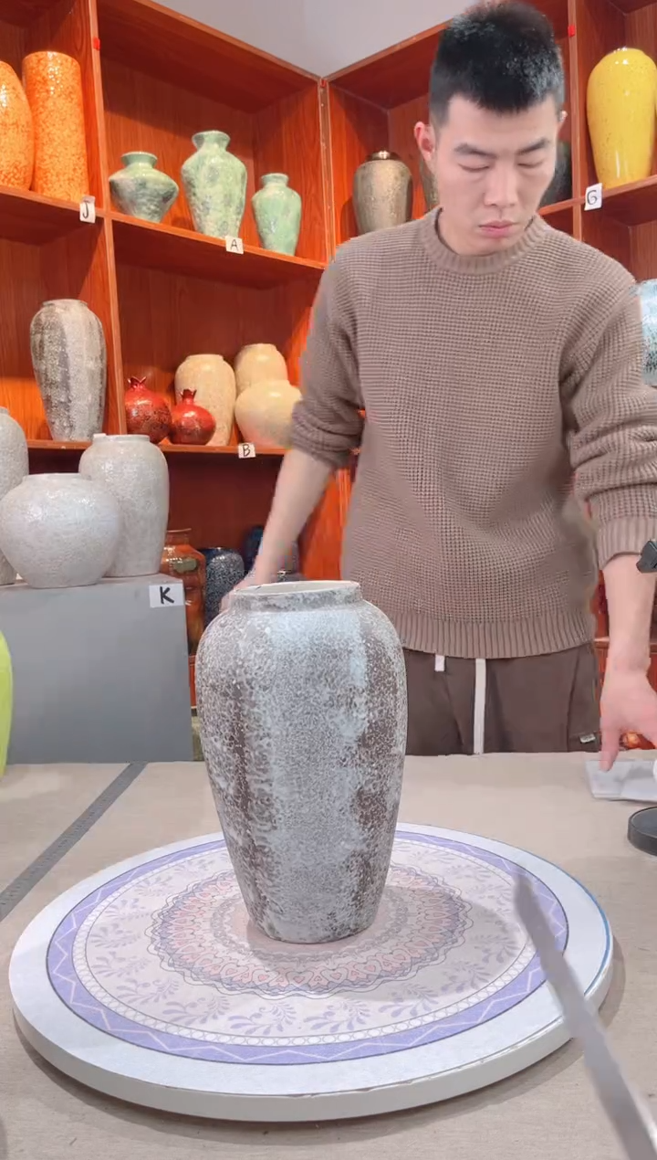 【闪购商品】瓶精品陶瓷花瓶 无花 雪花秀中号