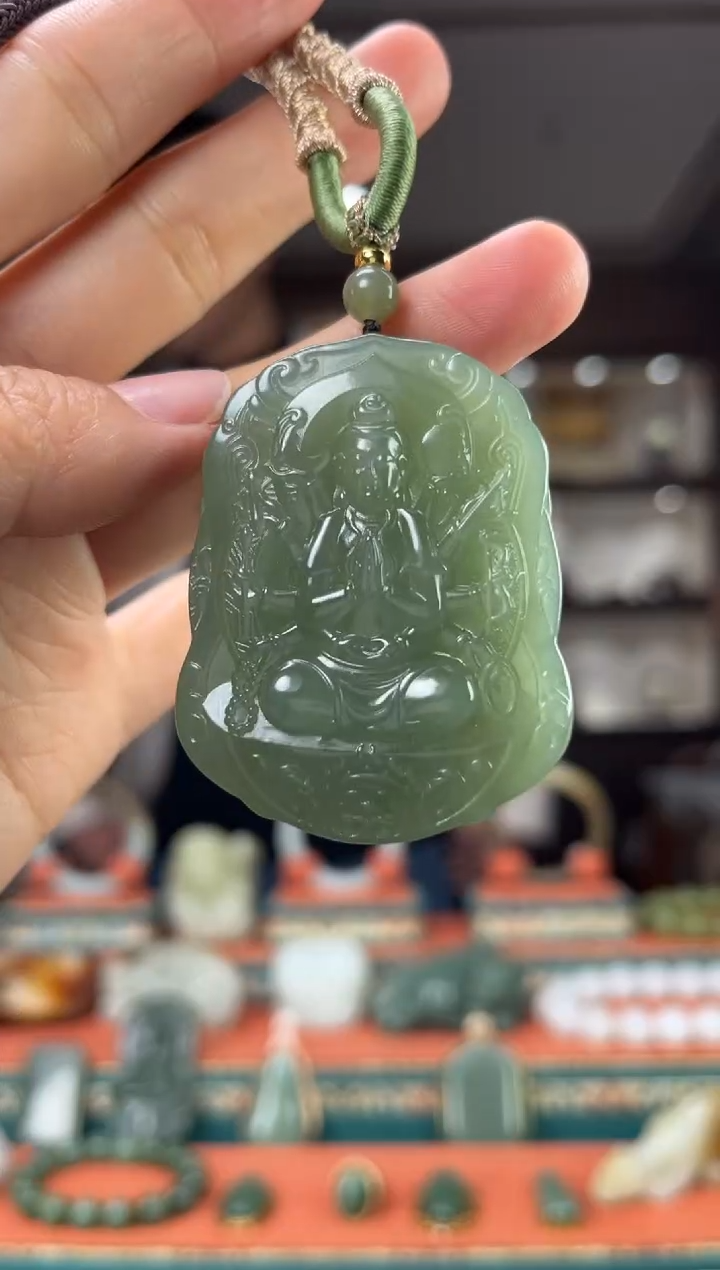 【闪购商品】和田玉颈饰未镶嵌佩佩鼠