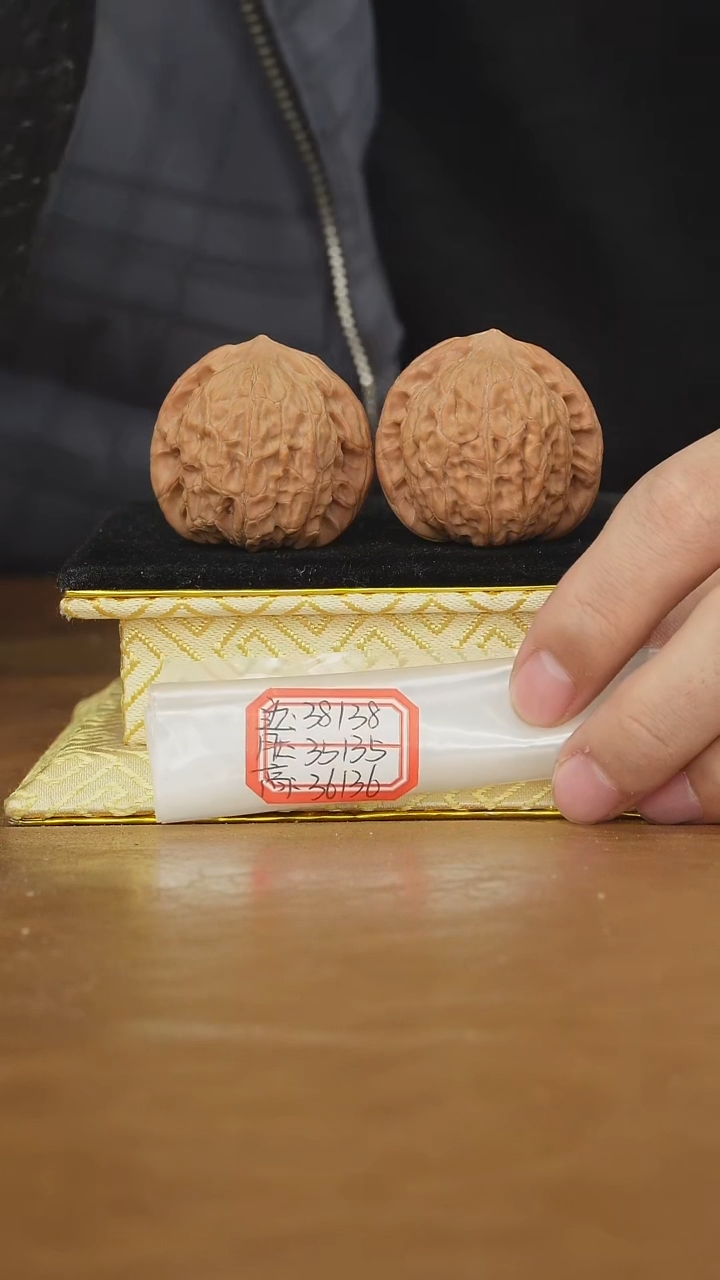 把件文玩核桃非嫁接将军帽