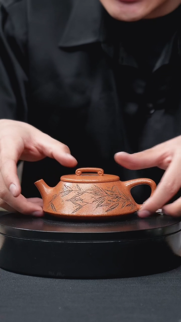 紫砂茶壶降坡如意石瓢
