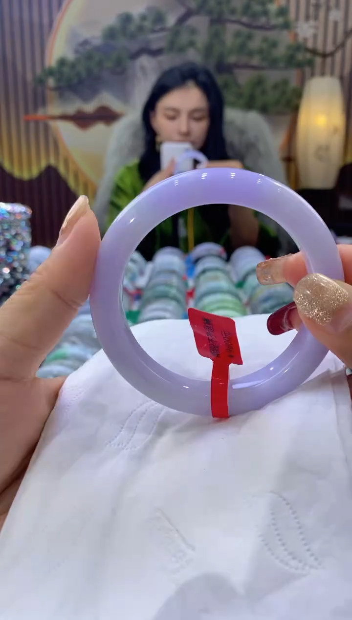 【闪购商品】翡翠手镯未镶嵌多人00509