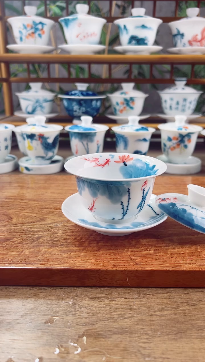 【闪购商品】微瑕线条莲内绘3.4盖碗满130