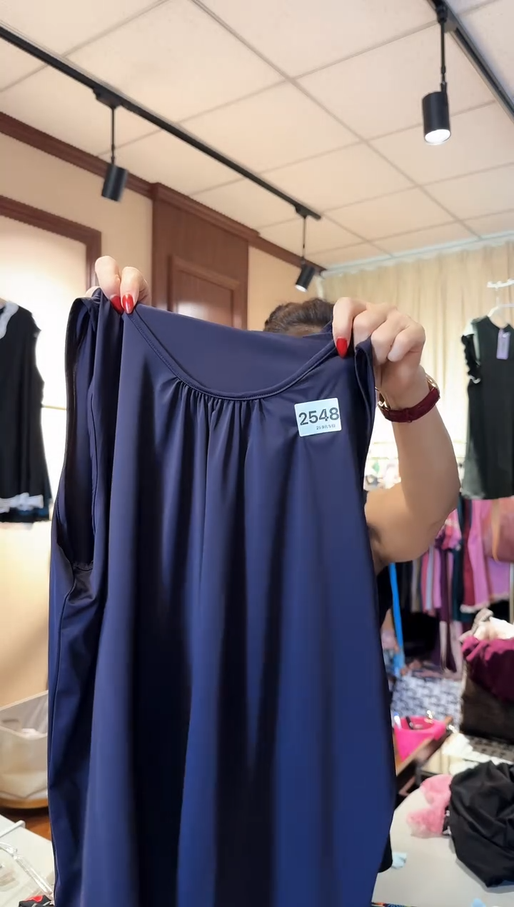 再生纤维素纤维（2548）黑紫色