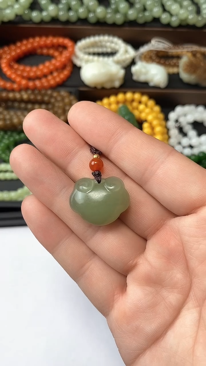 【闪购商品】和田玉吊坠未镶嵌1