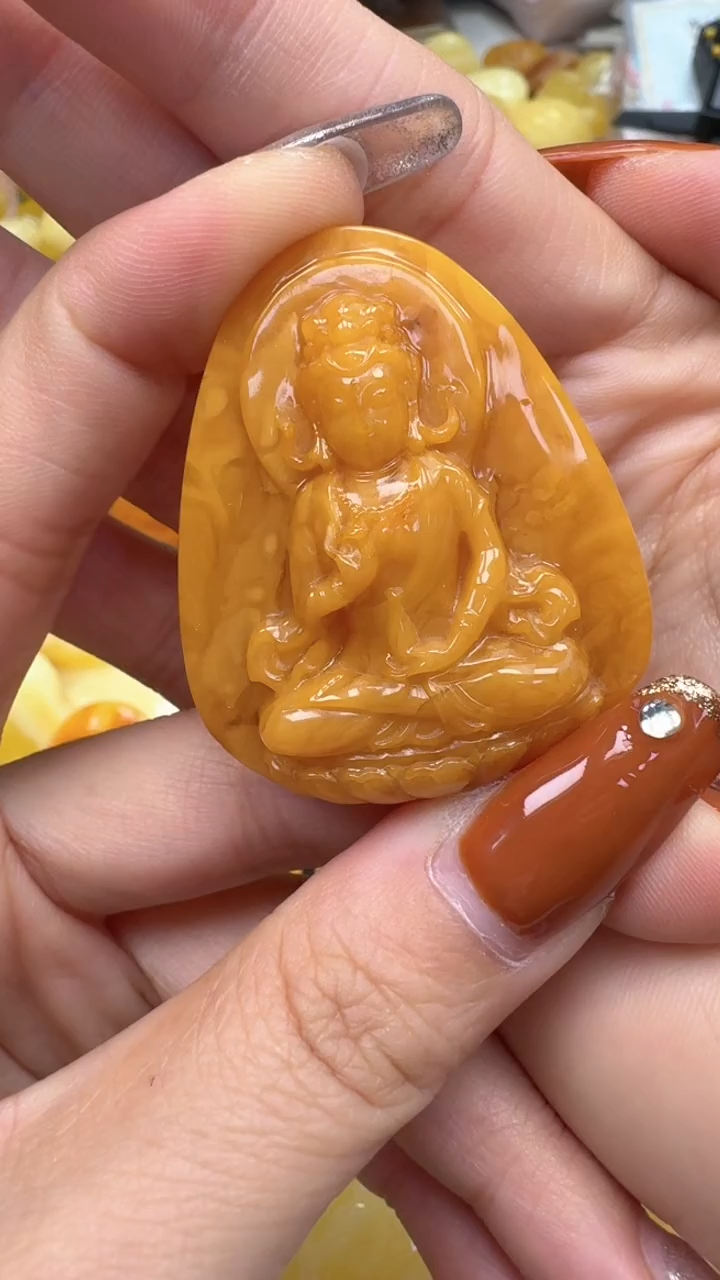 裸石琥珀未镶嵌如图