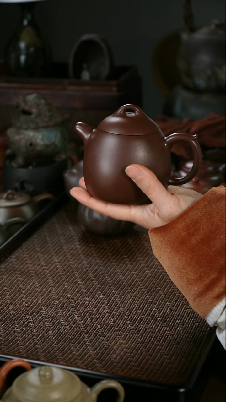 茶壶紫砂洛*秦权壶245cc