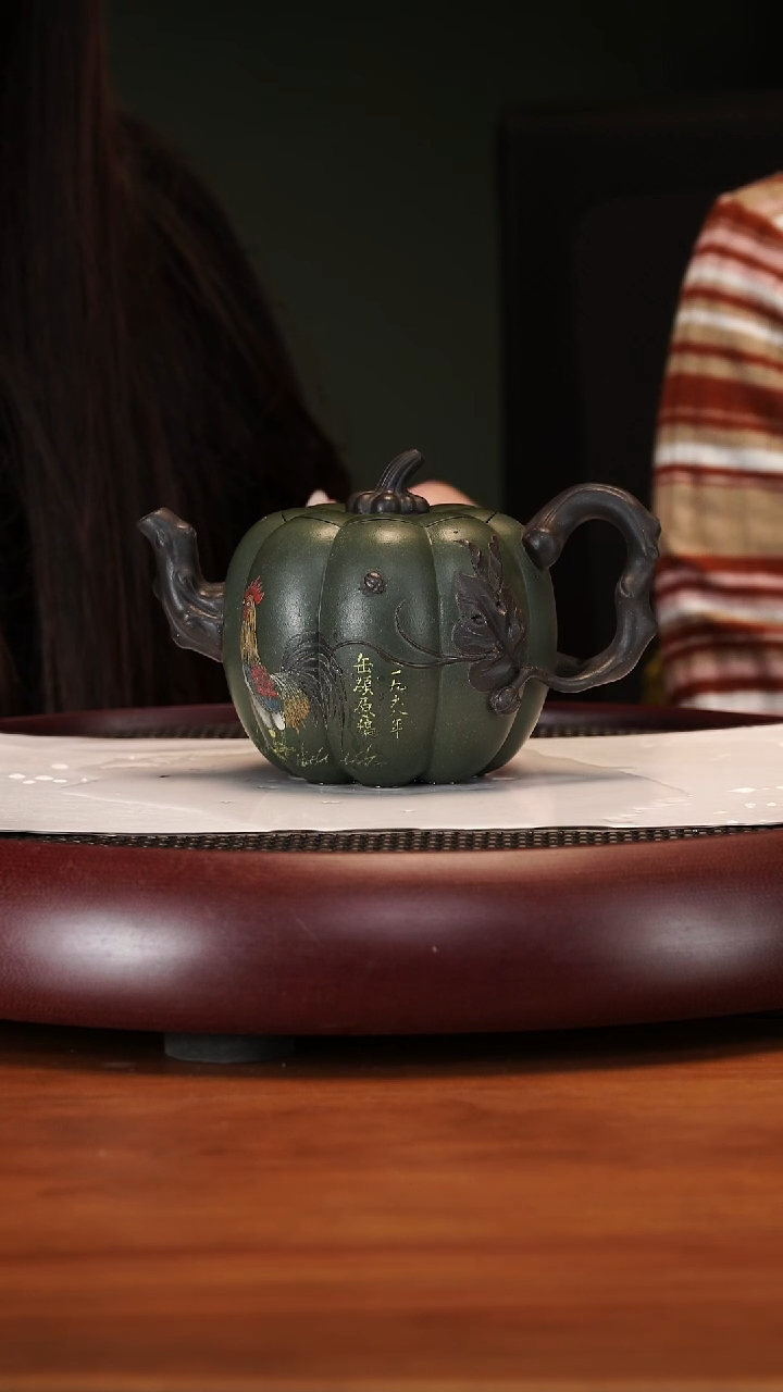 【闪购商品】紫砂茶壶2127WPR南瓜老绿泥400cc
