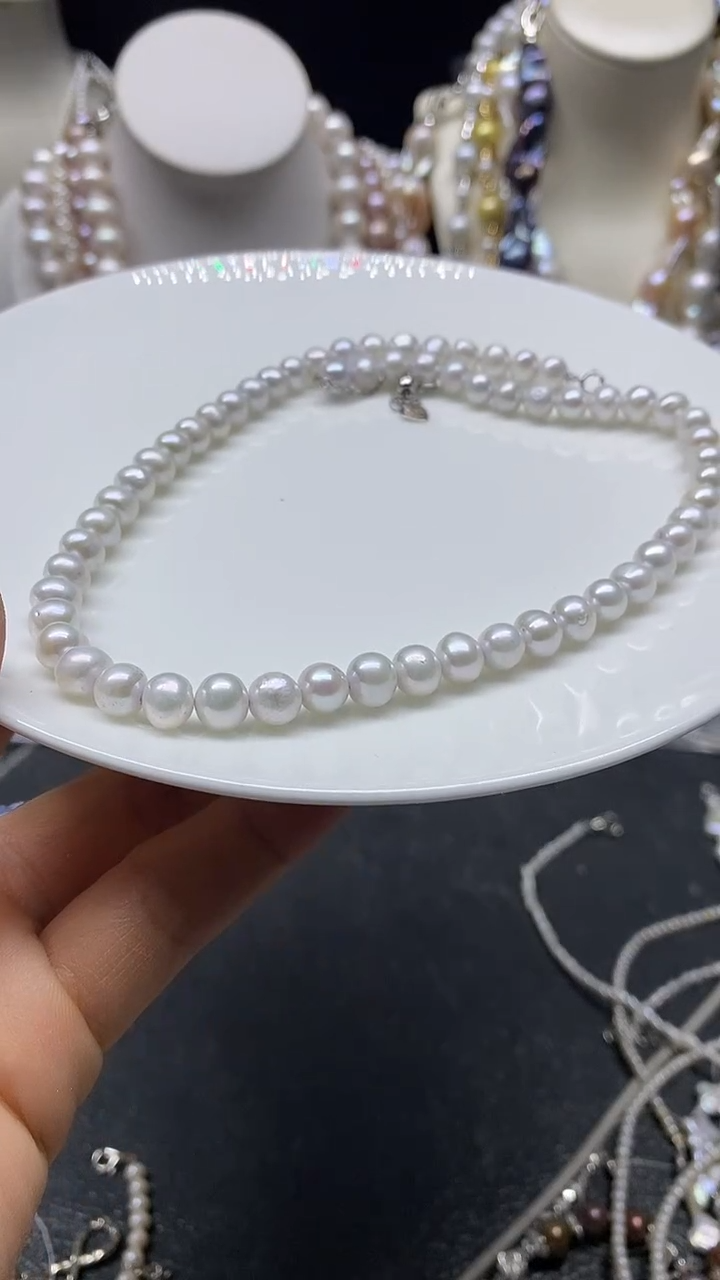 颈饰未镶嵌淡水珍珠多人