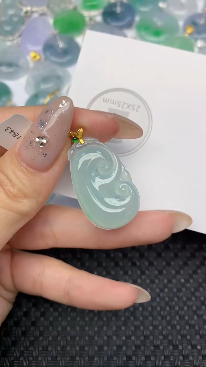 颈饰18K金镶嵌翡翠天然缅甸翡翠a货百元以上9元证书费自理