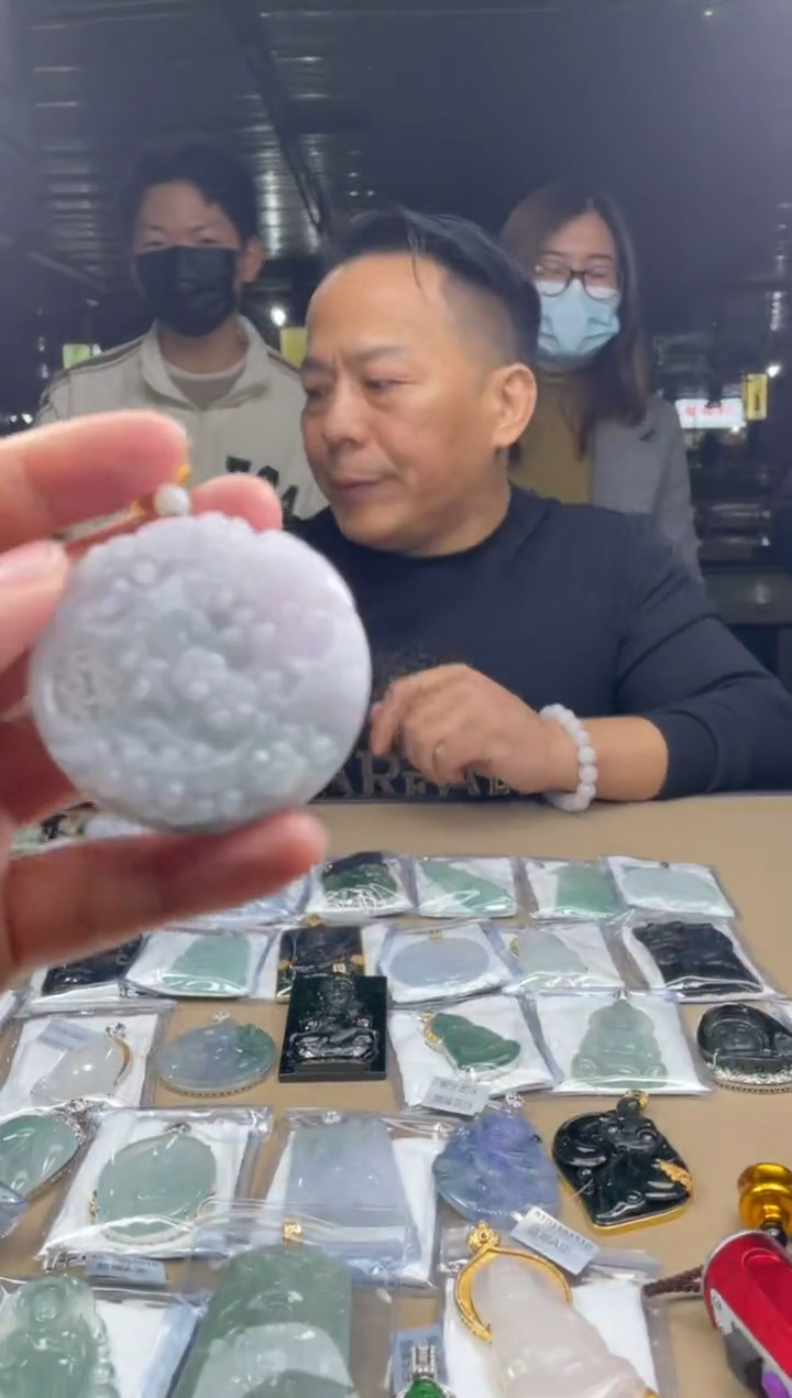 【闪购商品】定制翡翠未镶嵌       3677