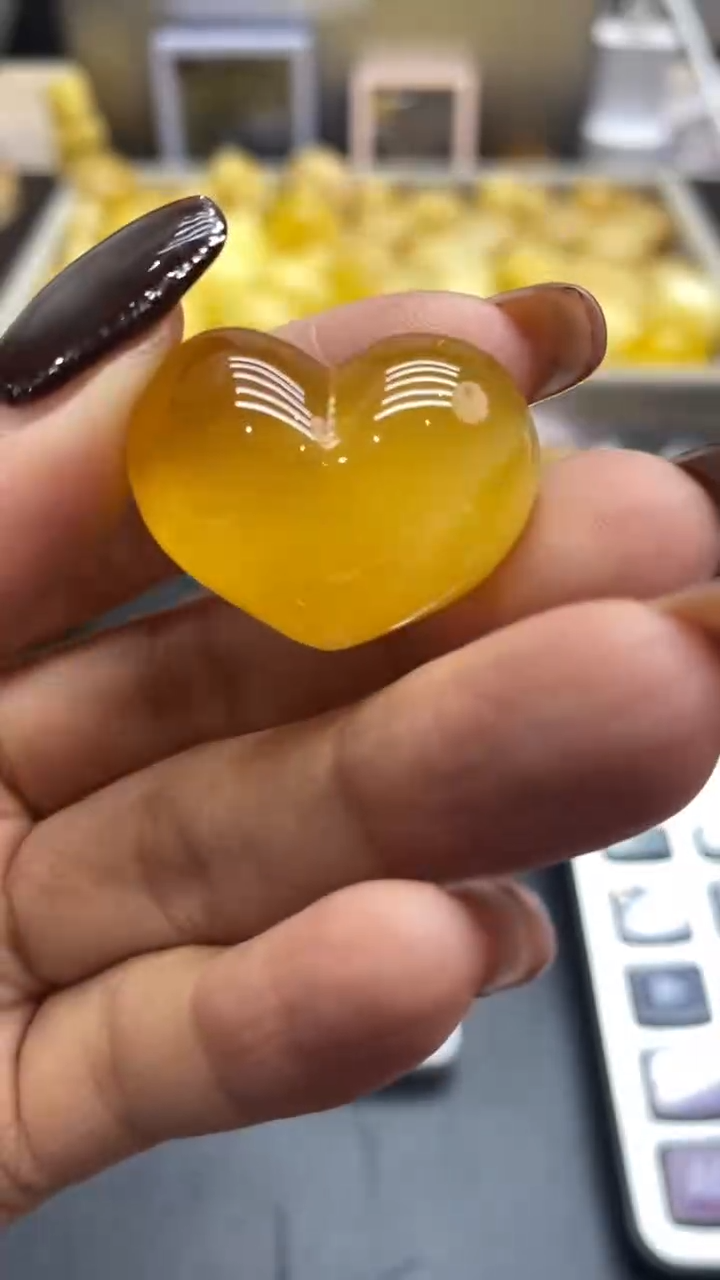 琥珀未镶嵌珠宝奇石2498