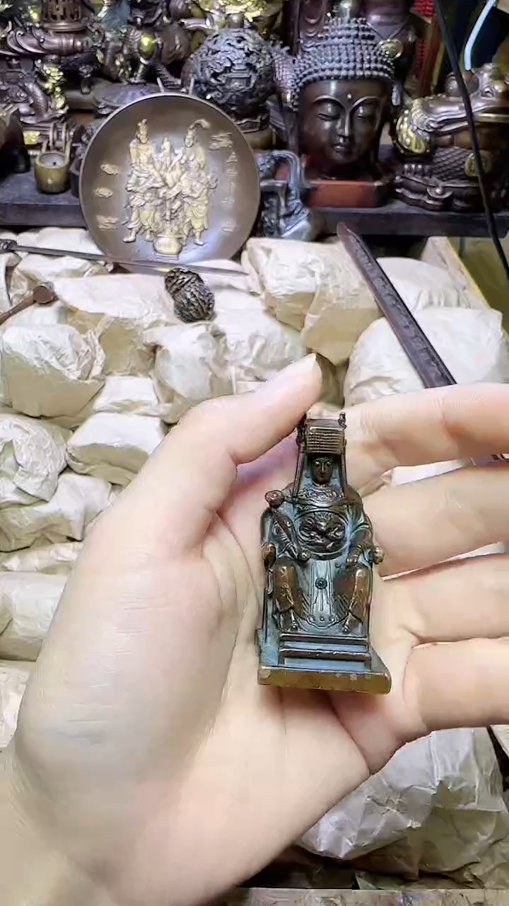 铜器摆件铜器摆件