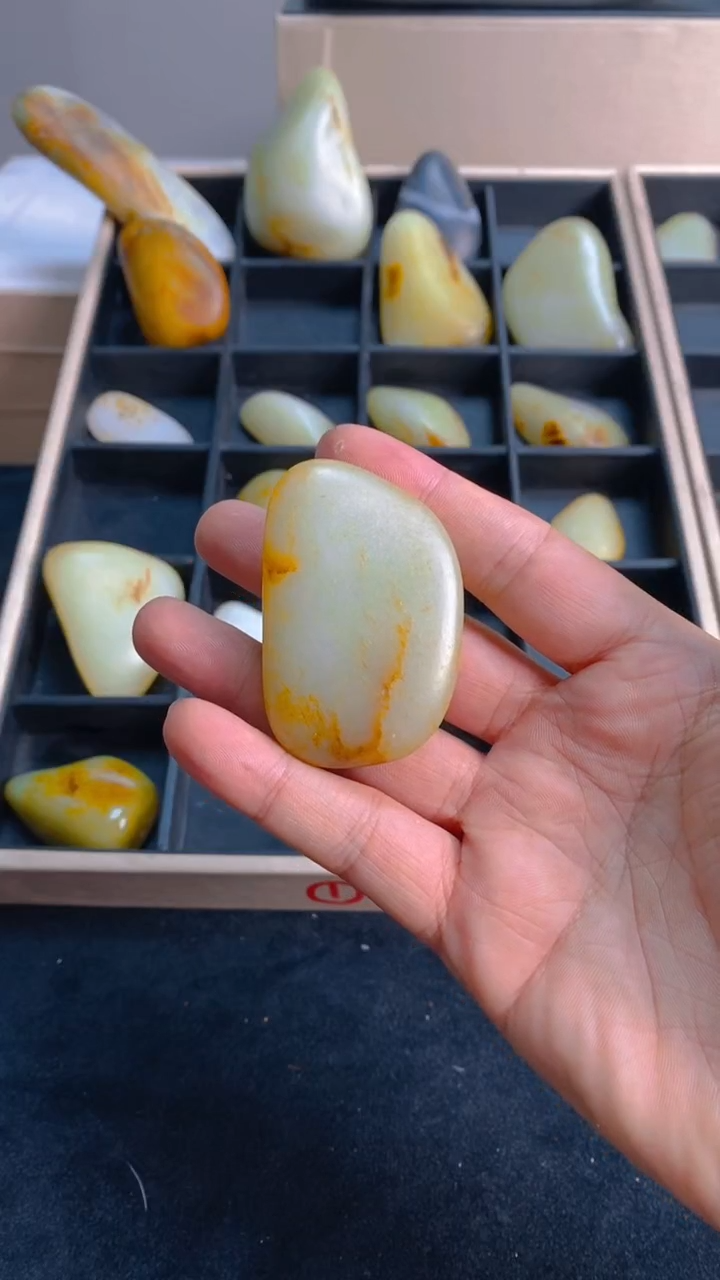 【闪购商品】和田玉未镶嵌吊坠和田玉