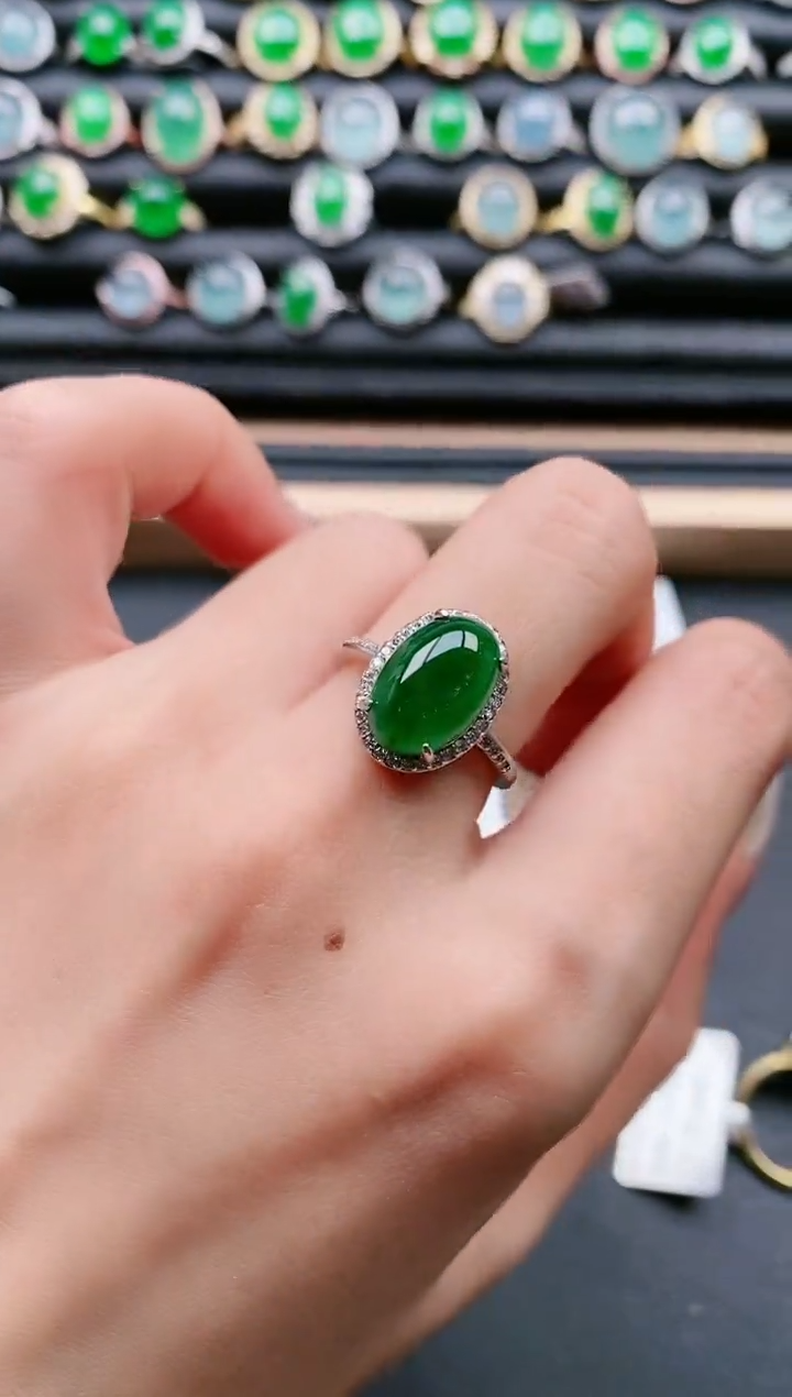 【闪购商品】翡翠戒指银S925镶嵌11111