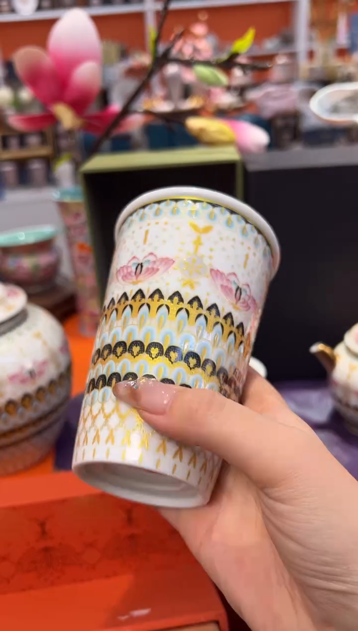 瓷片小乔闪购链接