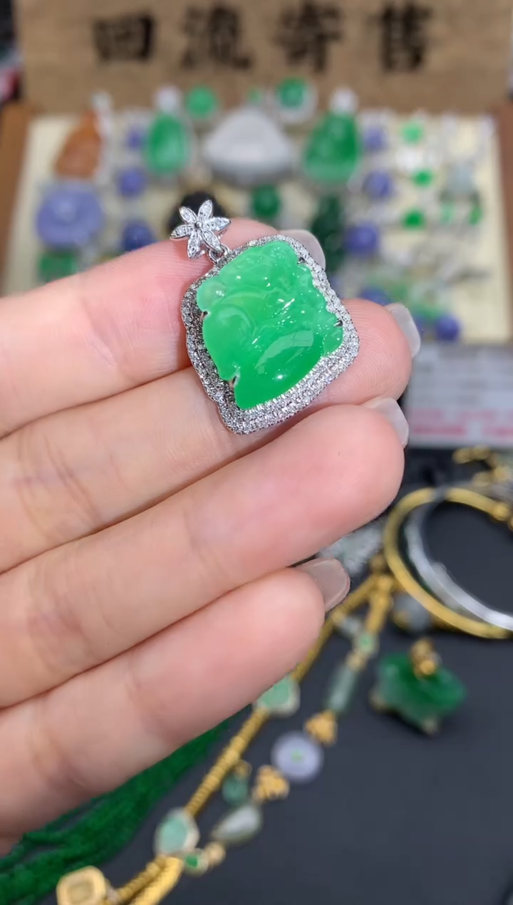 【闪购商品】翡翠颈饰18K金镶嵌90-中国好珍宝