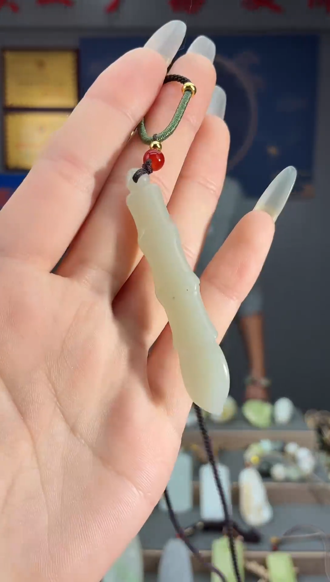 颈饰未镶嵌和田玉1