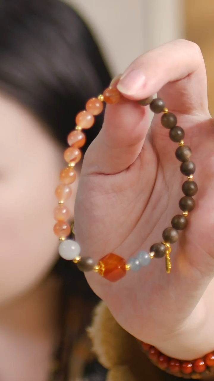 未镶嵌手串玛瑙/玉髓（锦鲤飘花南红+单圈白奇楠0.6）