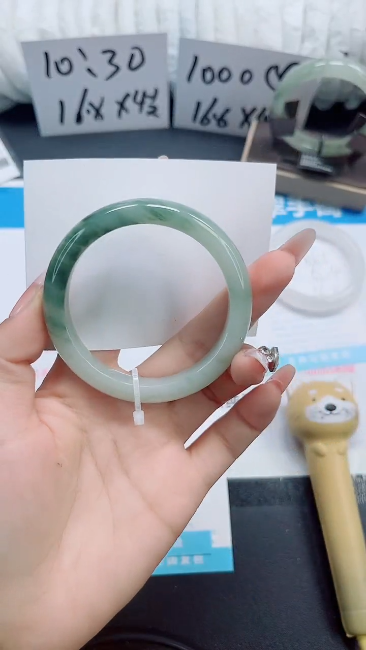 石英质玉手镯未镶嵌b86-56.3