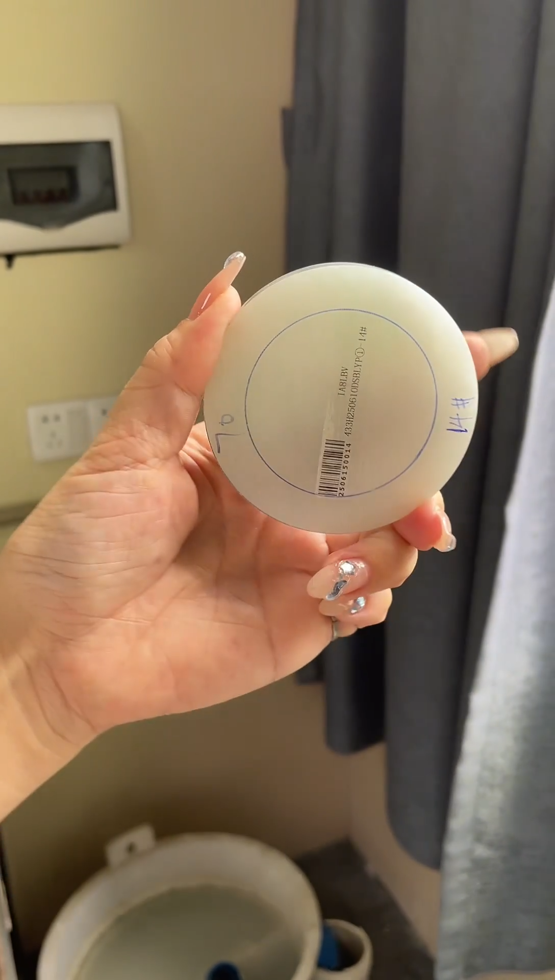 定制翡翠手镯未镶嵌手镯