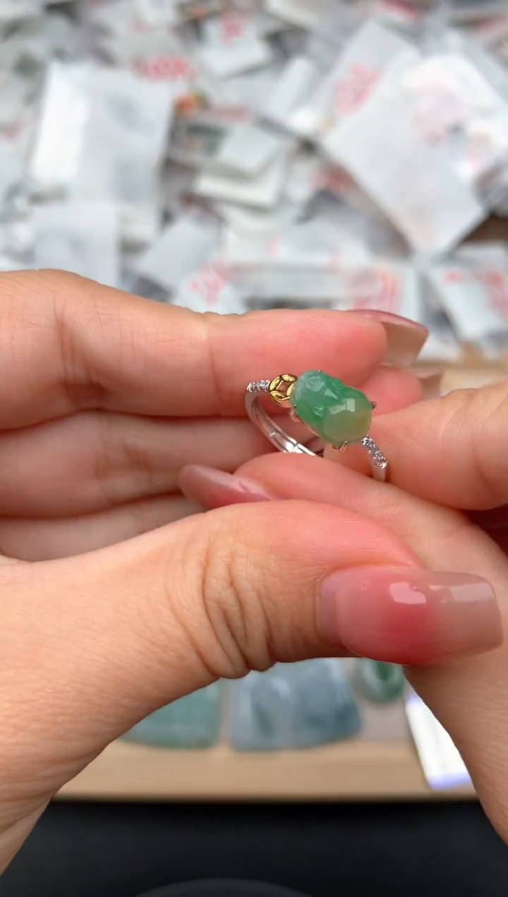 银S925镶嵌挂件翡翠一