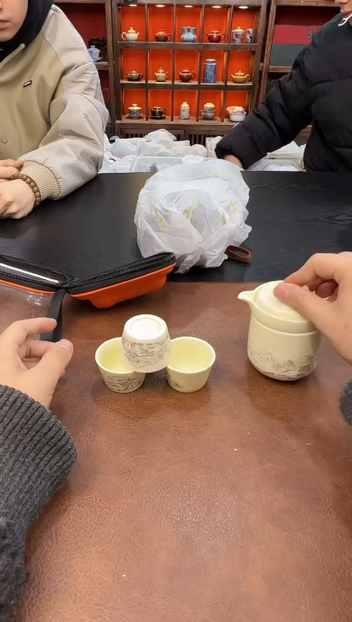 【闪购商品】瓷片111111111111111