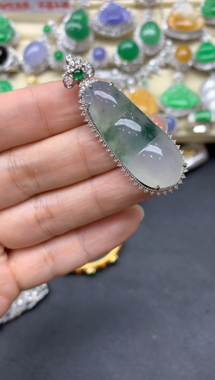 【闪购商品】翡翠颈饰18K金镶嵌569-中国好珍宝