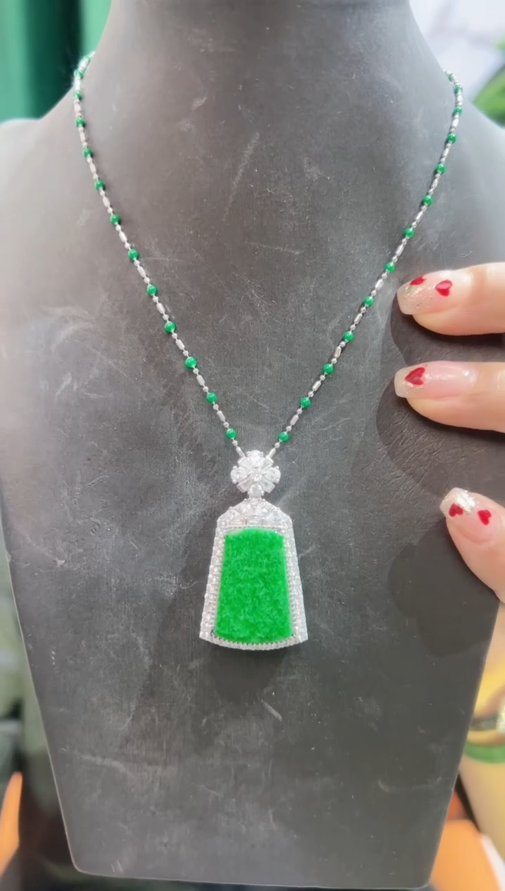 【闪购商品】翡翠颈饰银S925镶嵌888888888