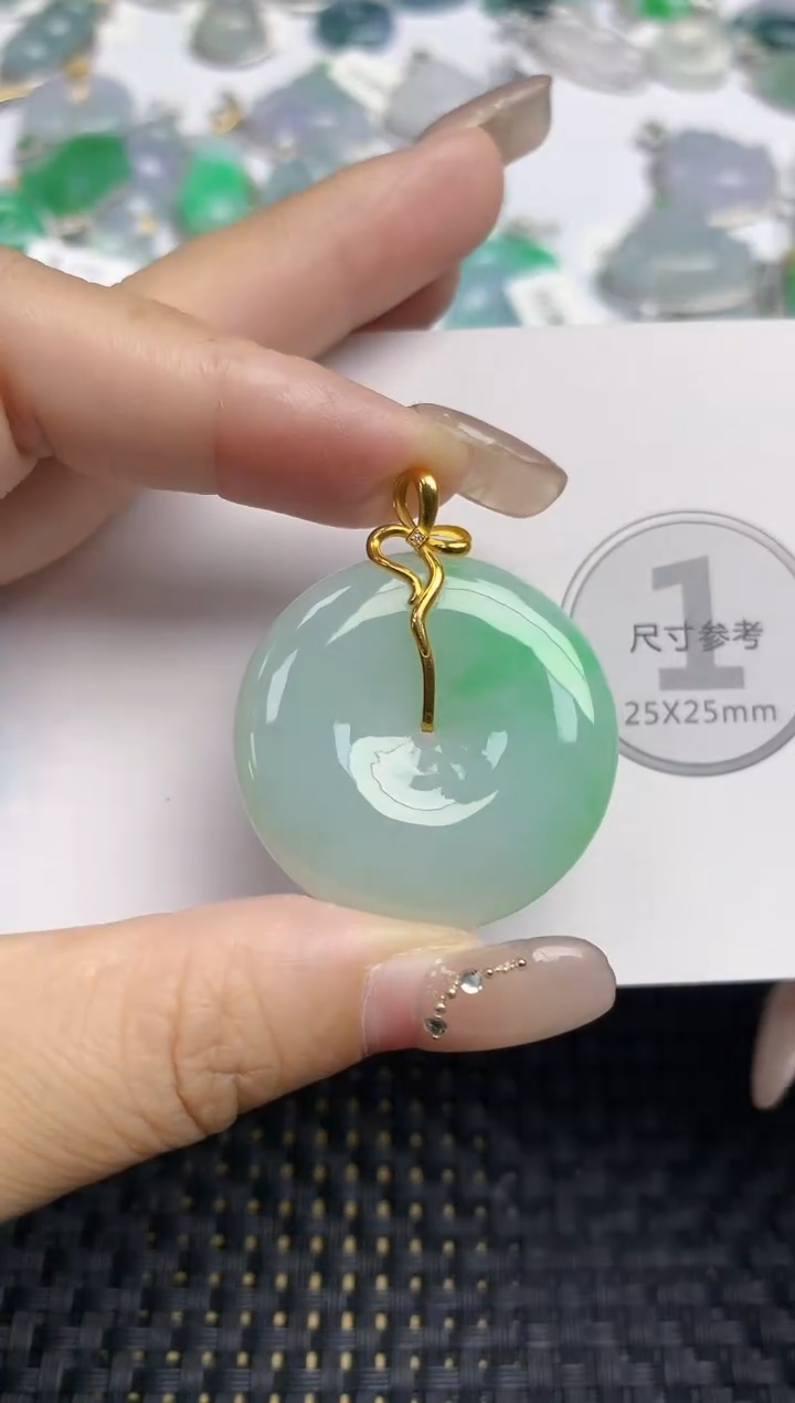 颈饰18K金镶嵌翡翠天然缅甸A货翡翠百元以上9元证书费自理