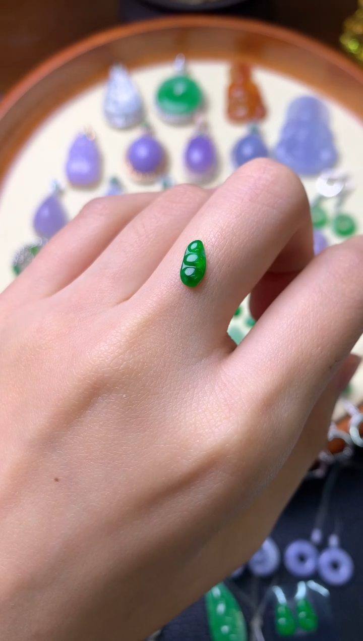 【闪购商品】定制翡翠未镶嵌裸石（镶嵌定制）