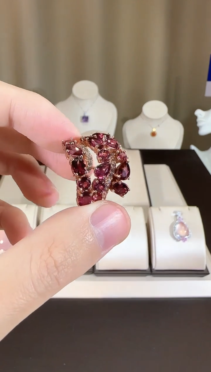 【闪购商品】石榴石戒指银S925镶嵌设计款