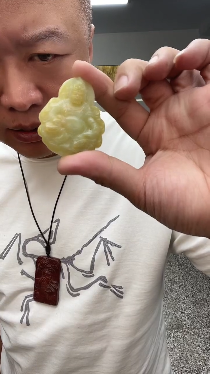 黄财神吊坠多样性发货一件