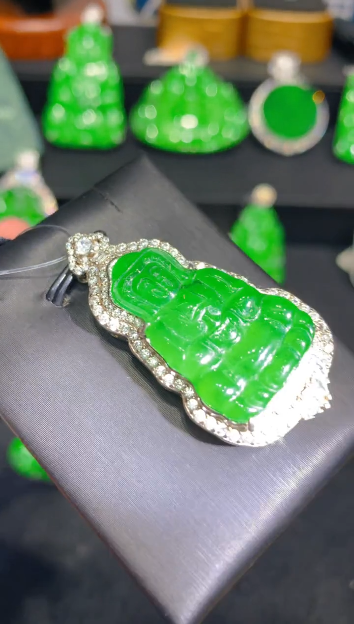 【闪购商品】翡翠颈饰银S925镶嵌一季5445