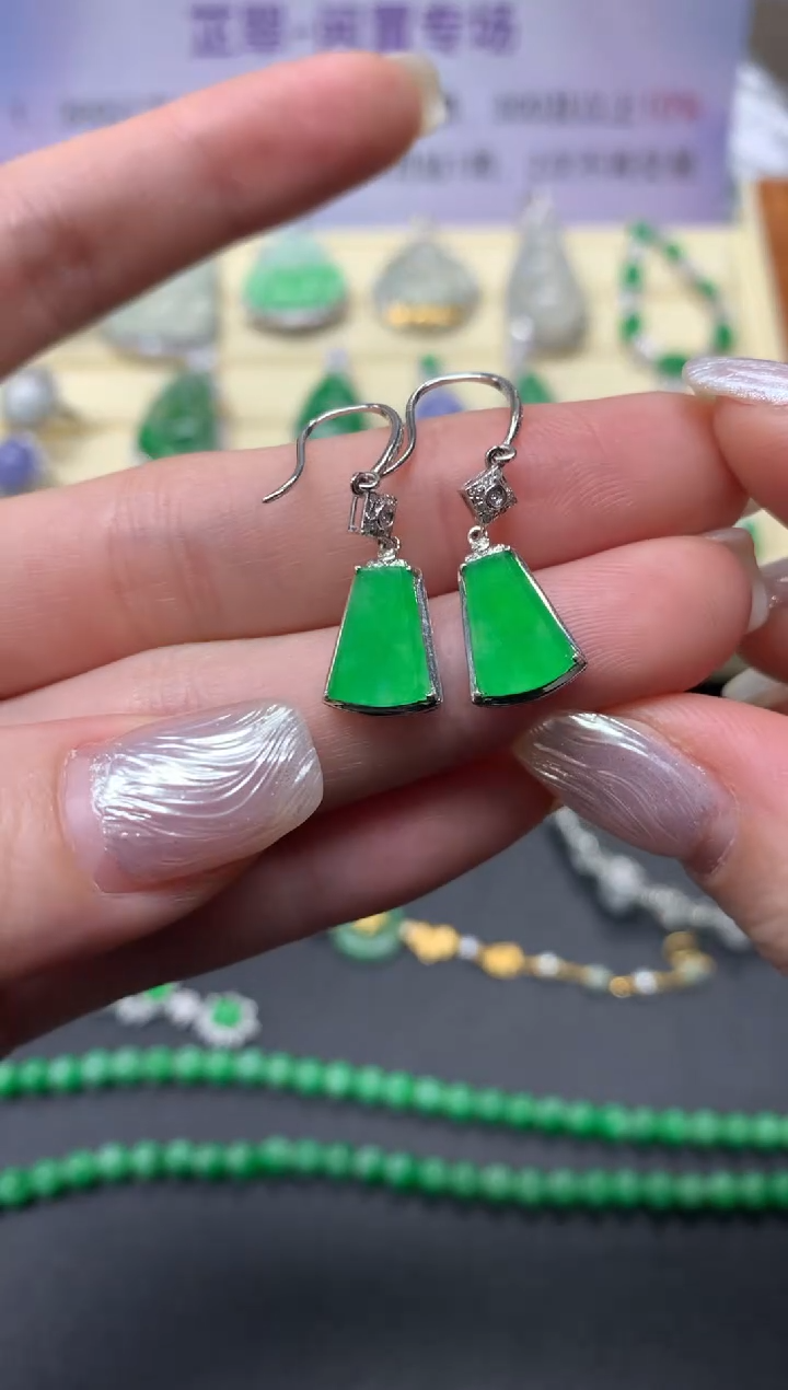 【闪购商品】翡翠耳饰18K金镶嵌耳饰|4500+450