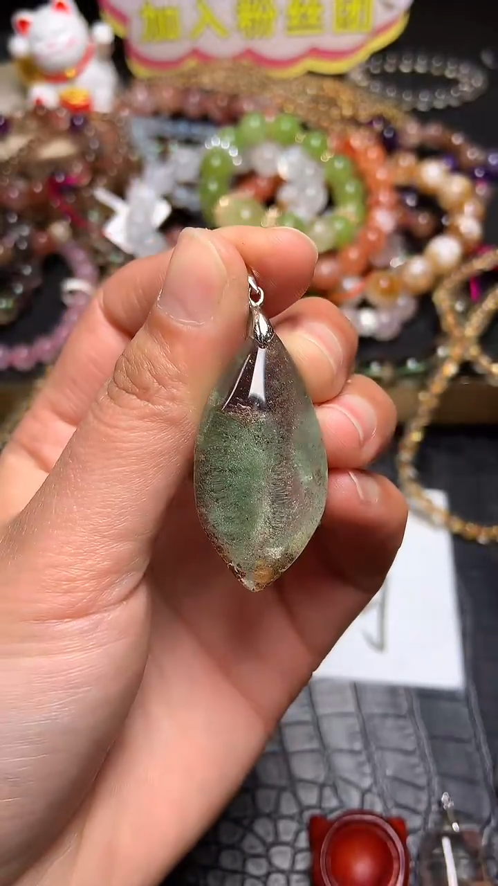 【闪购商品】水晶吊坠(赠链)未镶嵌140