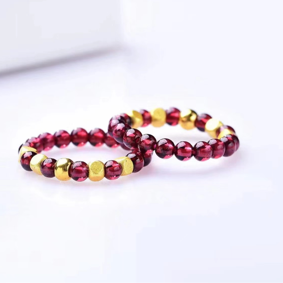 【黄金补贴】黄金卡四圆珠搭配天然石榴石女戒