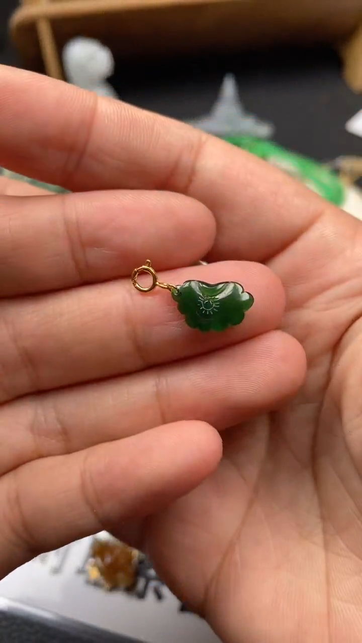 【闪购商品】翡翠颈饰18K金镶嵌翡翠净货26443