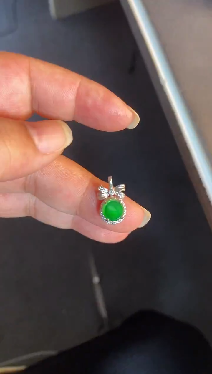 吊坠(不含链)银S925镶嵌翡翠1