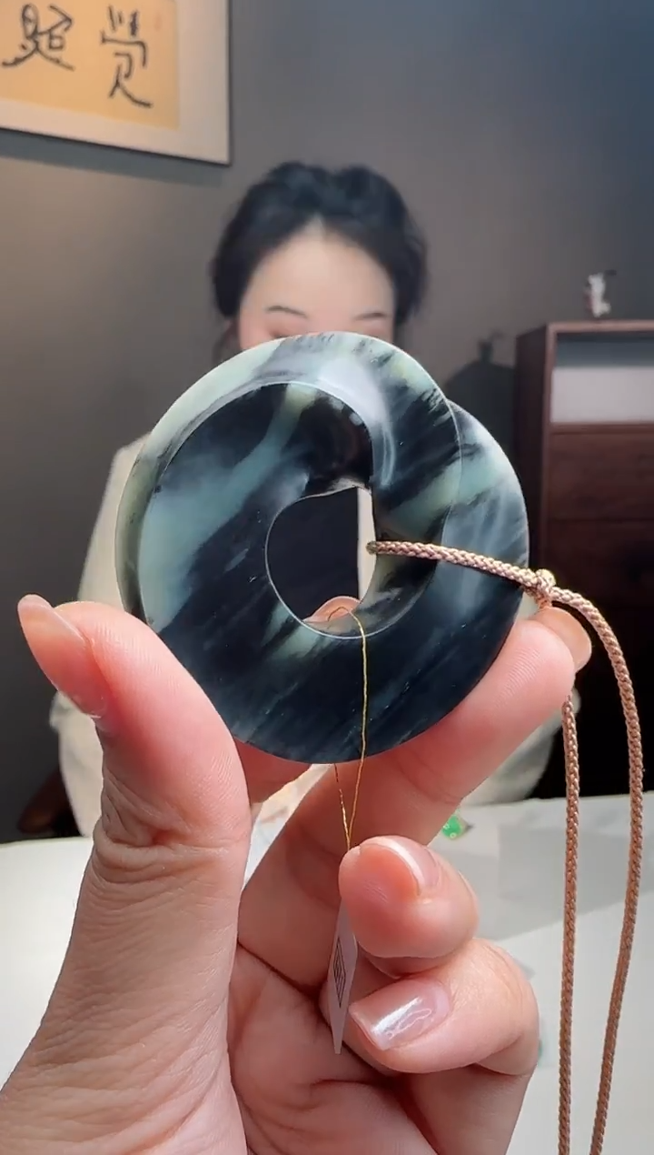 未镶嵌和田玉挂件玉璇玑