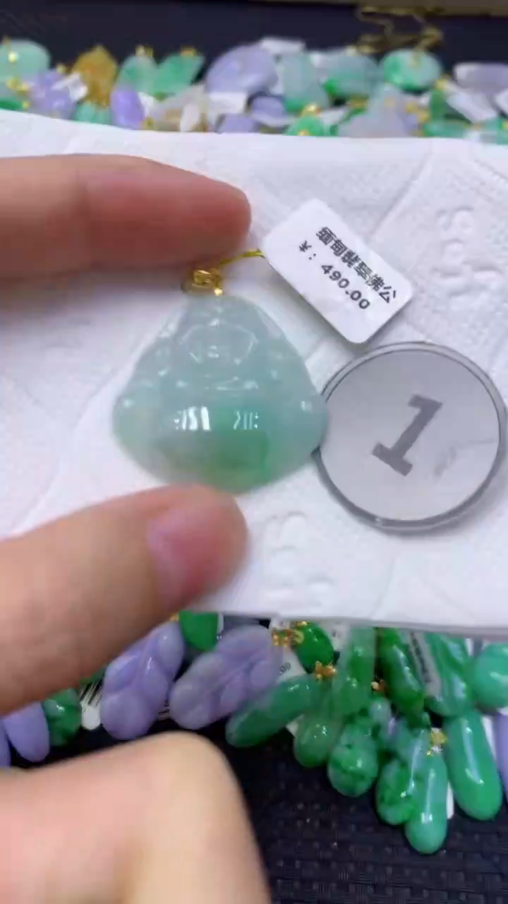 颈饰未镶嵌翡翠天然缅甸翡翠A货