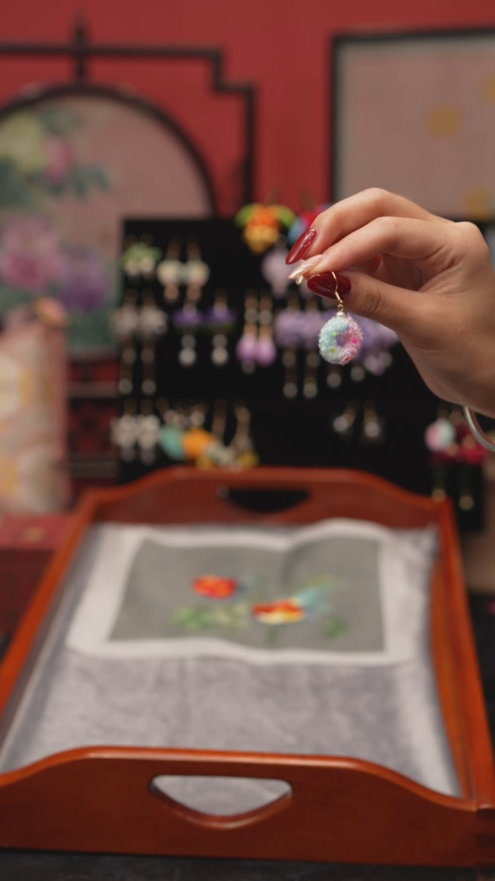 刺绣k****~非遗绒花手工饰品