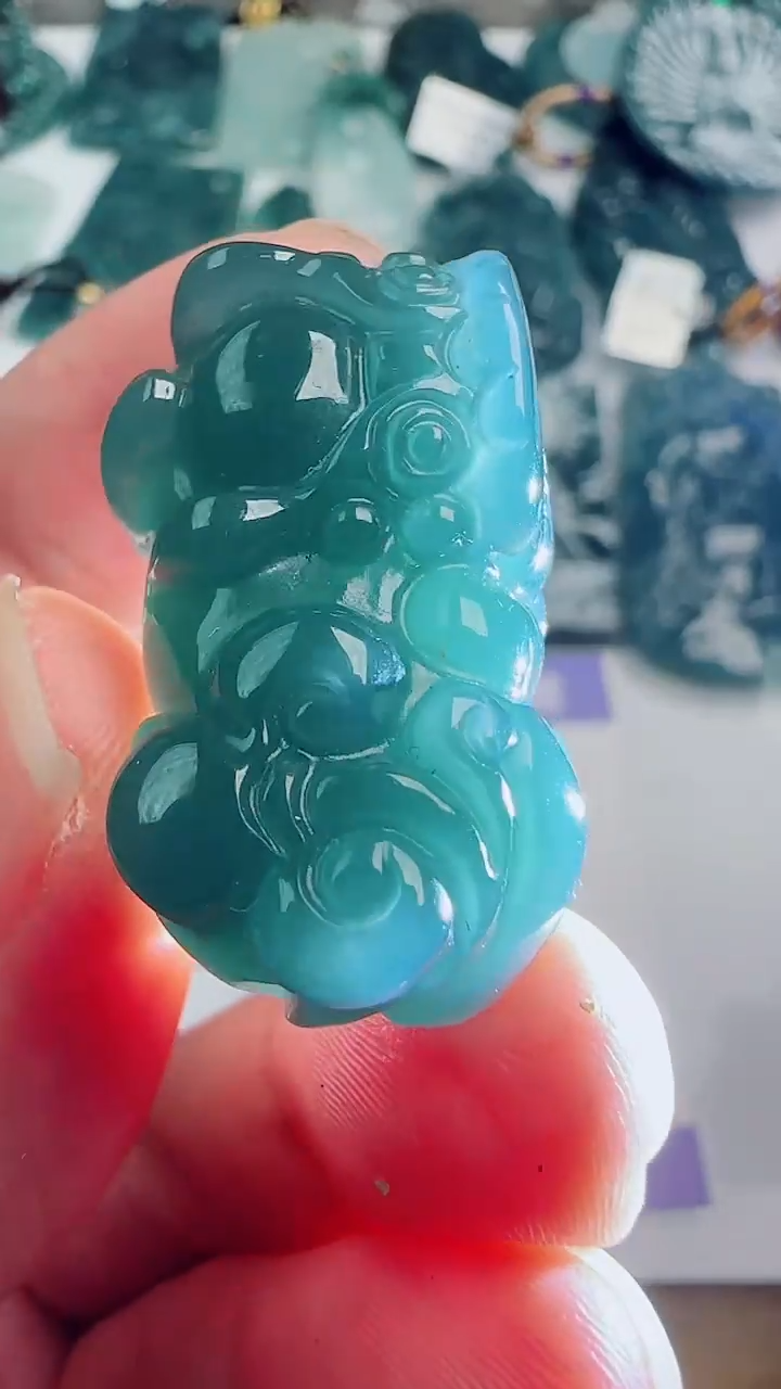 翡翠未镶嵌颈饰多样性随机发其一